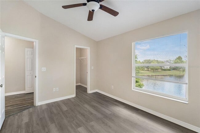 Building Photo - 12429 Country White Cir