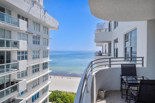 Building Photo - 5555 Collins Ave