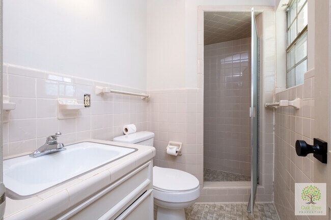 Building Photo - 28 Nob Hill Cove