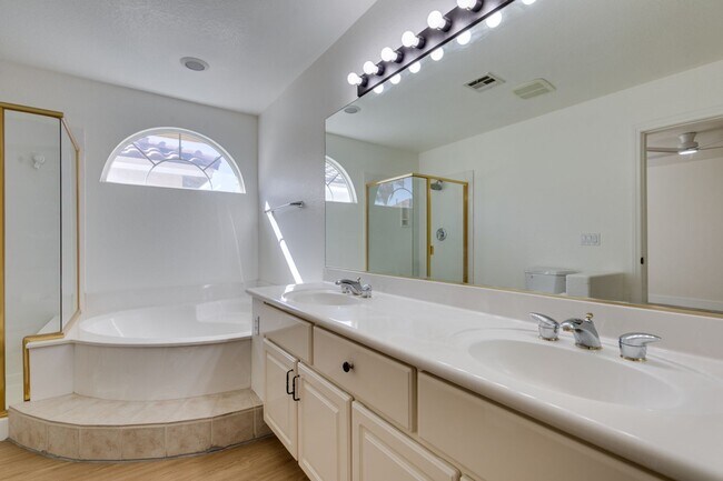 Building Photo - Fabulous Southern Highlands Property