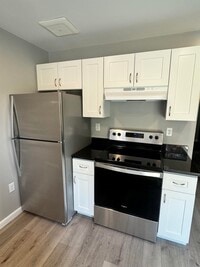 Building Photo - 24 Monarch Wy