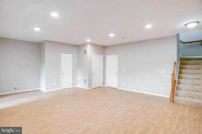 Building Photo - 12476 Casbeer Dr