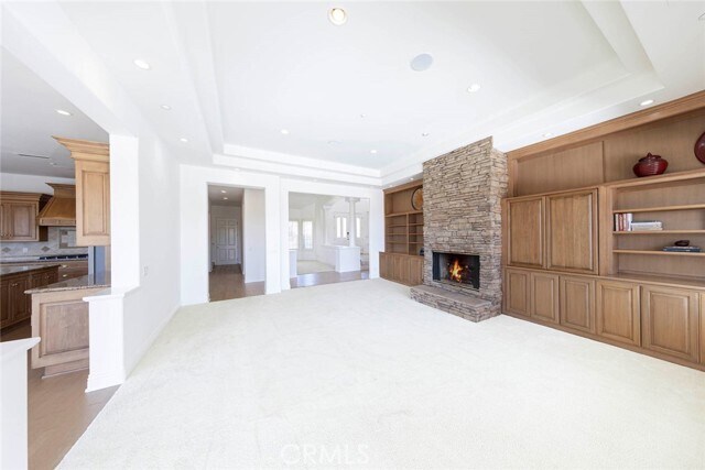 Building Photo - 12 San Remo