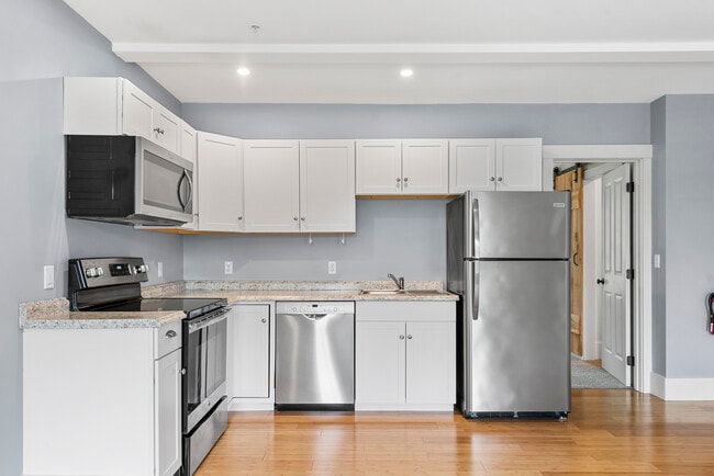 Building Photo - Holderness Farm