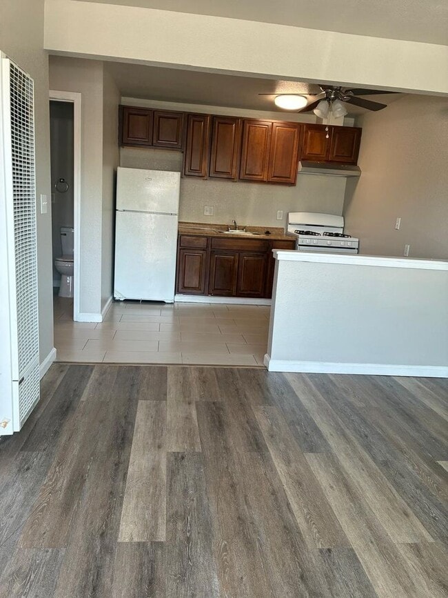 Interior Photo - Parkwood Square Apartments