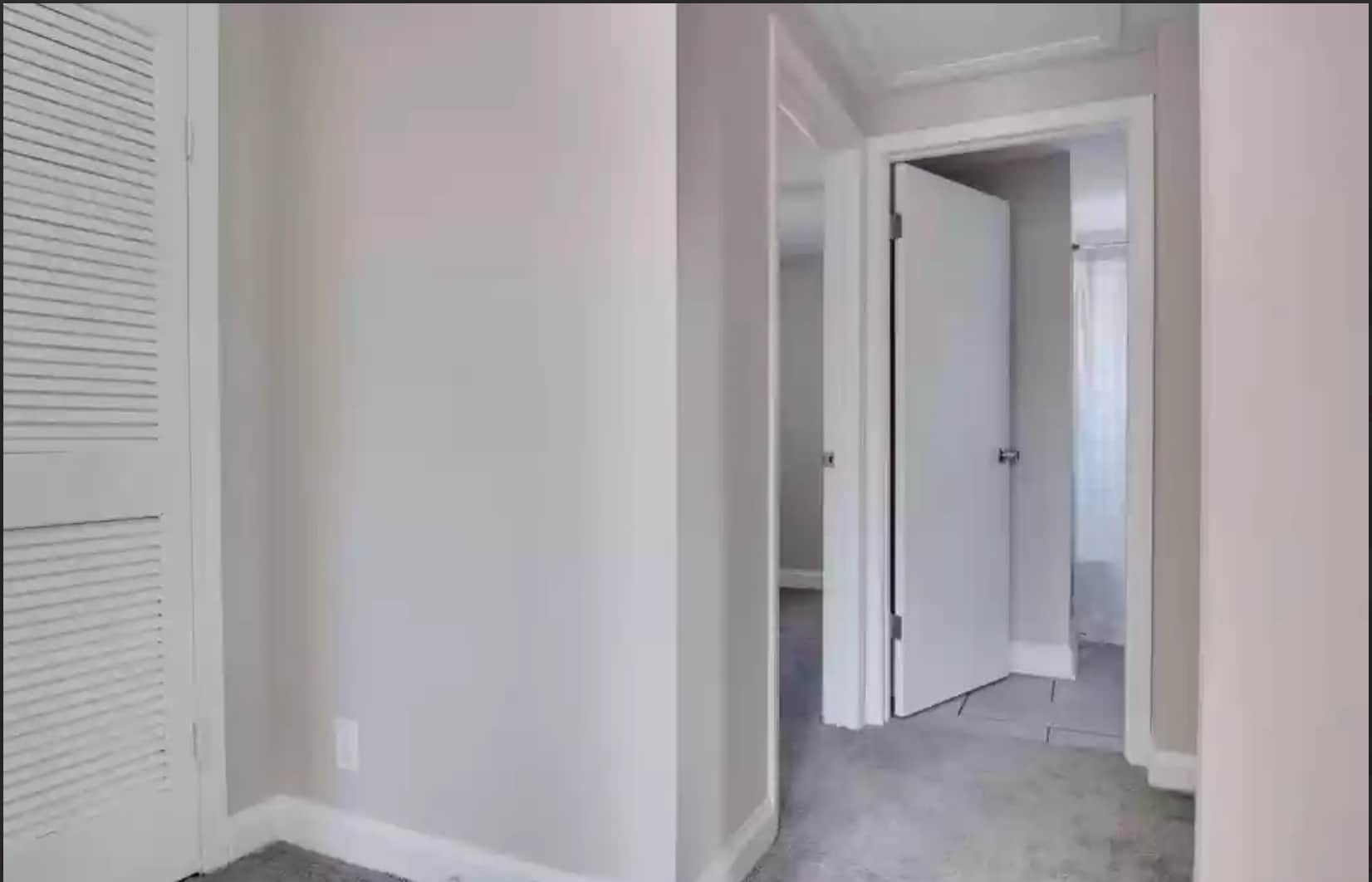 Building Photo - 14744 Athens Ave