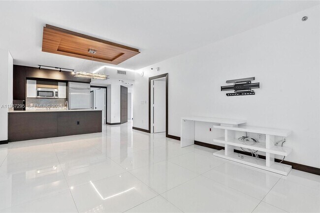 Building Photo - 55 SE 6th St