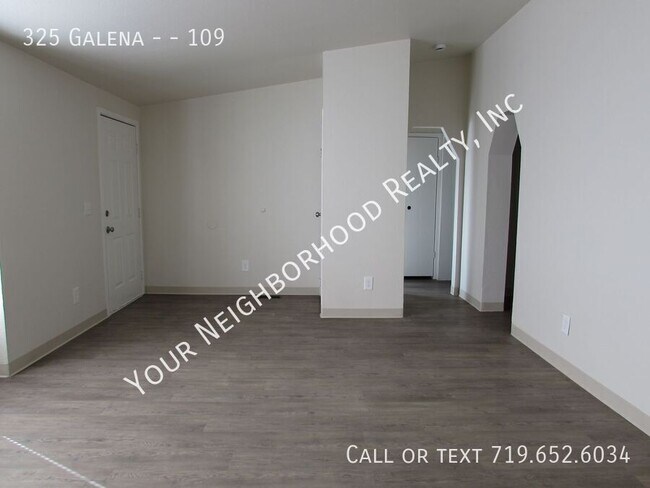 Building Photo - 325 Galena Ave