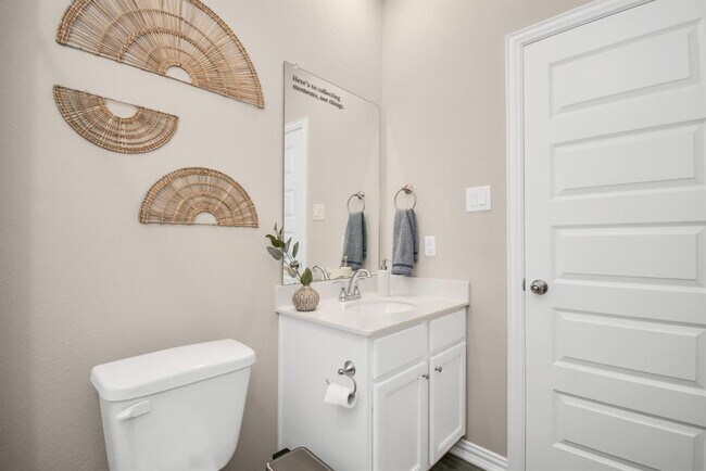 Building Photo - 4603 Aurora Gln Dr