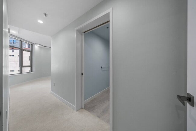 Building Photo - 1441 Ninth Ave
