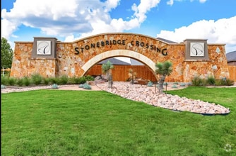 Building Photo - 353 Cres Park Dr