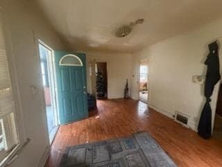 Building Photo - 1615 S Arago St