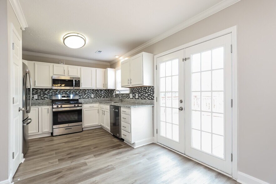 Building Photo - 1505 Brass Oak Trace