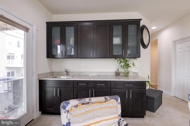 Building Photo - 22283 Pinecroft Terrace