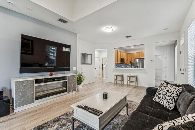 Building Photo - 10659 Whittington Ct