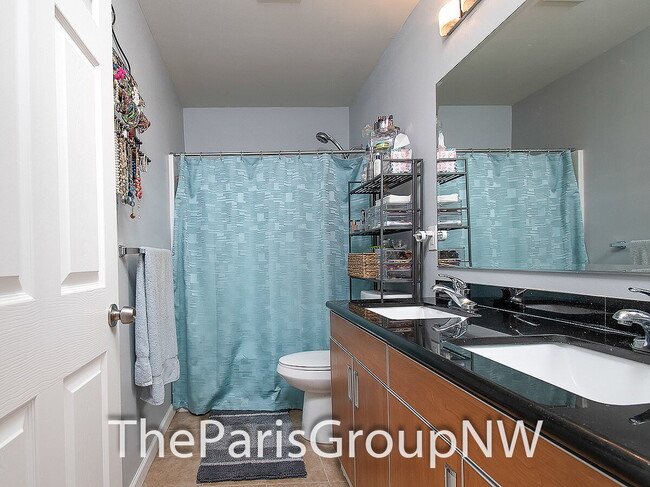 Building Photo - Wonderful 2012 Renton 3BR * Backs To Greenbelt
