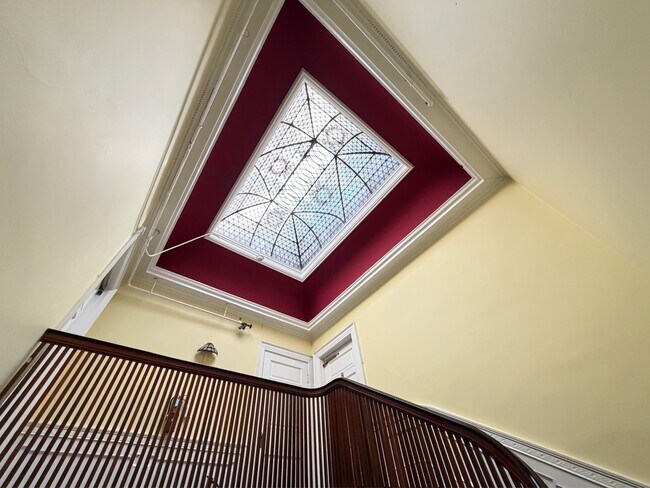 Interior Photo - 479 Delaware Avenue