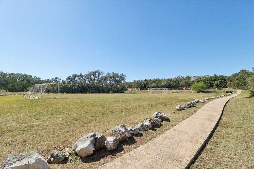 Building Photo - 23607 Silver Creek