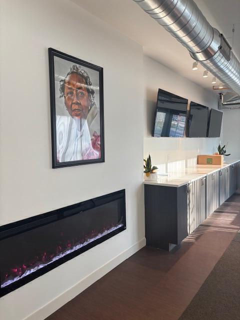 Building Photo - 503 Horton St