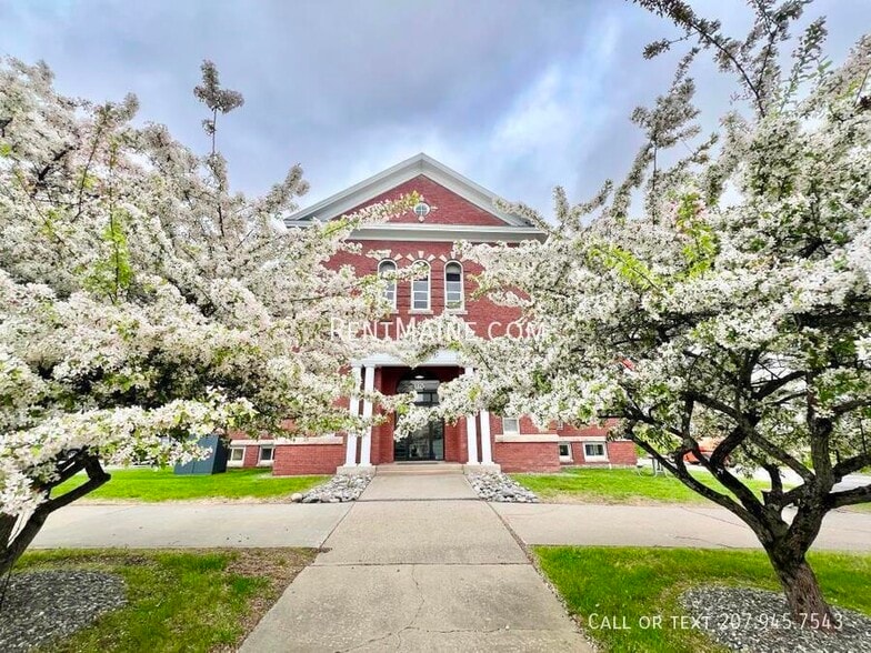 Building Photo - 113 N Lancey St