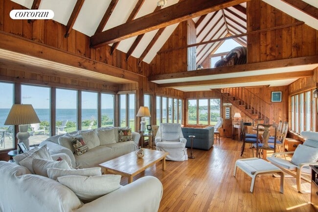 Primary Photo - 89 Ram Island Dr