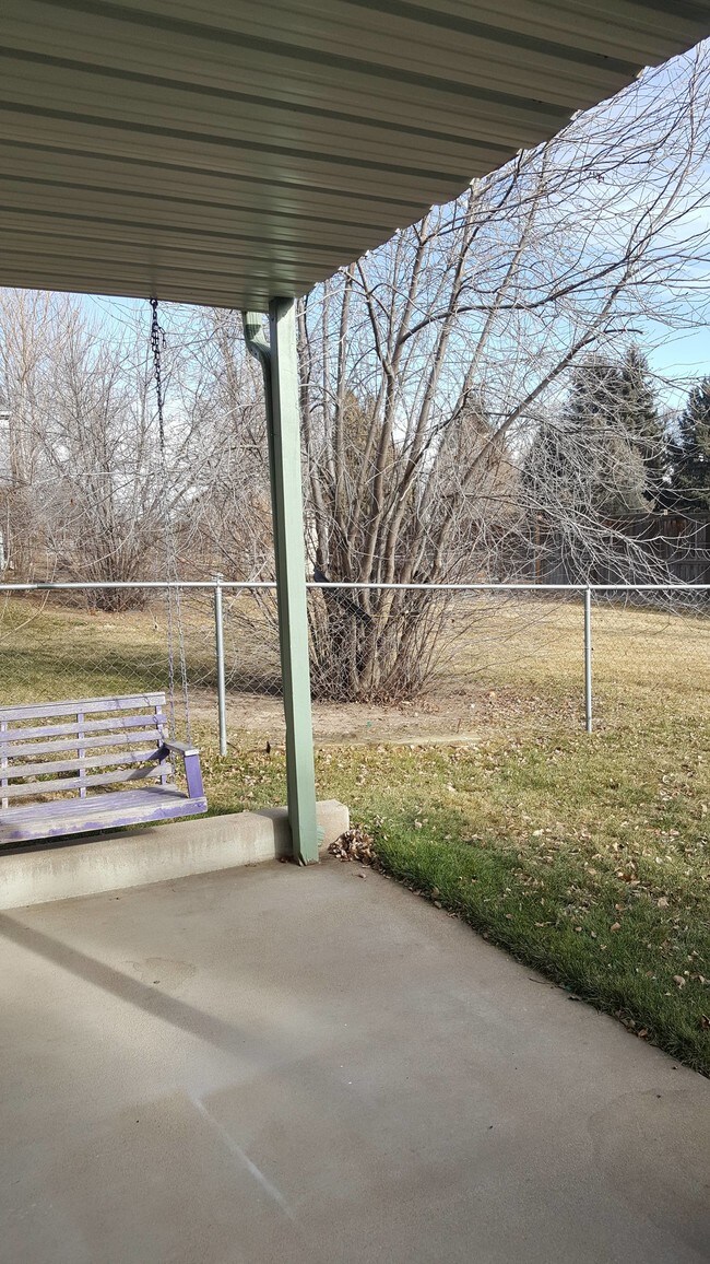 Building Photo - 2820-2813 13th Ave