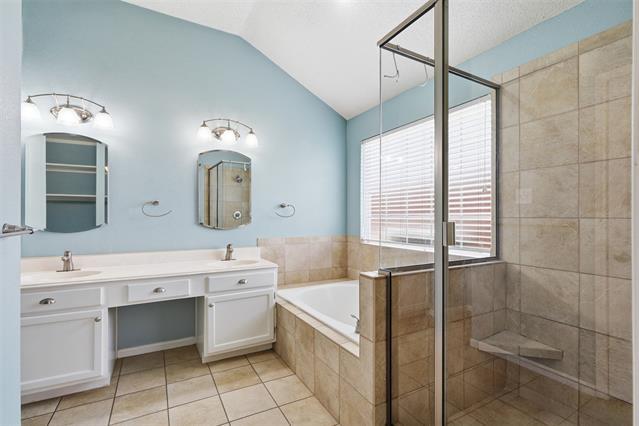 Building Photo - 313 Pecos Trail