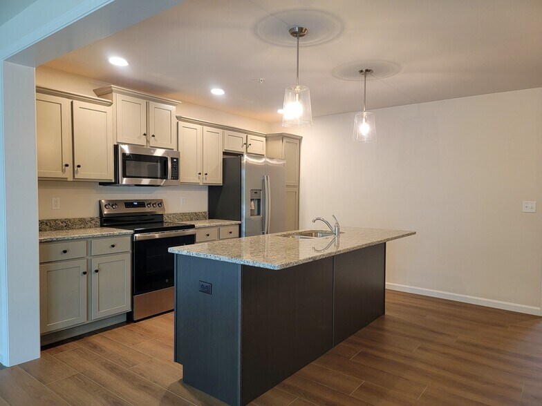 Building Photo - 89 Beech Tree Ct