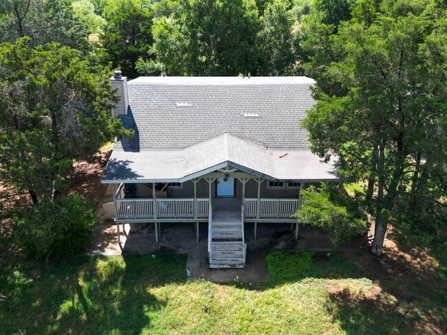 Primary Photo - 625 Waugh Way