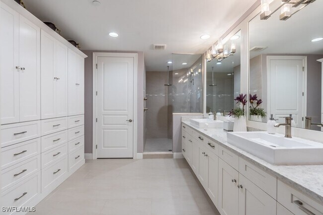 Building Photo - 16382 Viansa Wy