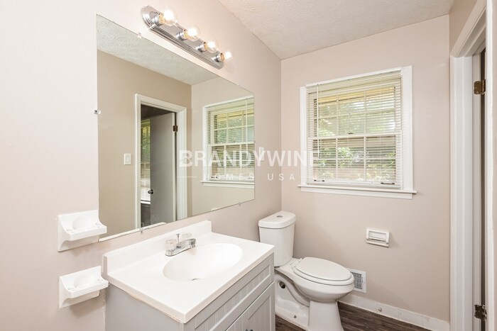 Building Photo - 5420 St Lo Ln