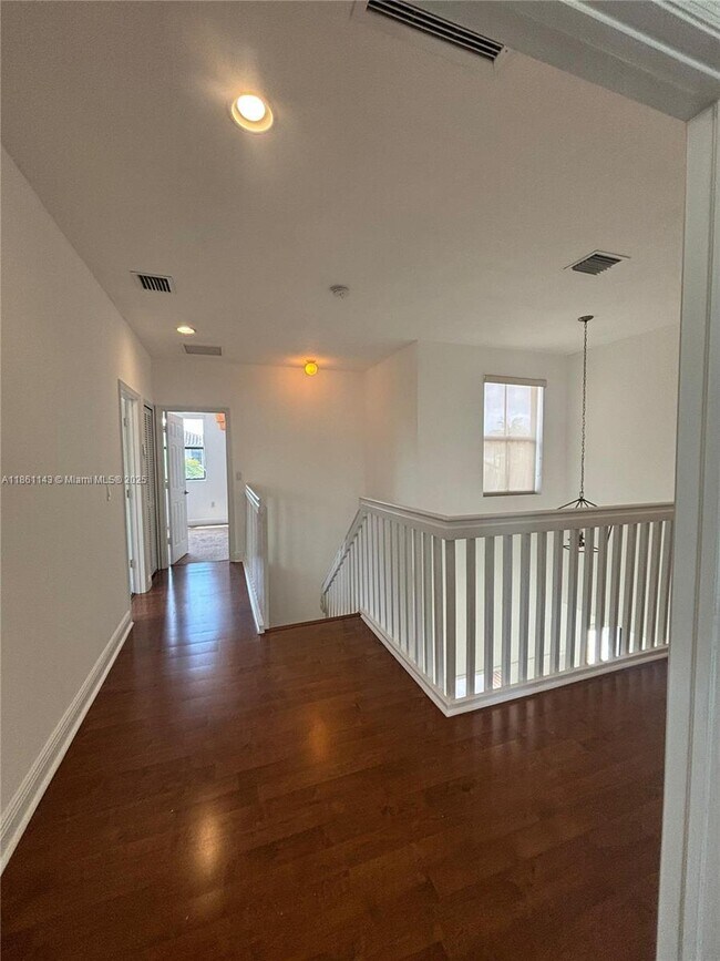 Building Photo - 9713 NW 8th Terrace