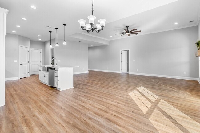 Building Photo - 814 Willowicke Dr
