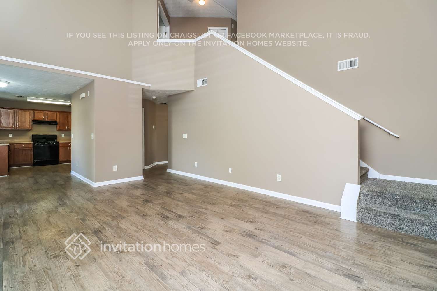 Building Photo - 8320 Somerset Way