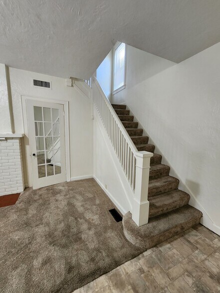 Building Photo - 541 South 12th Street
