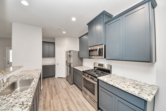 Building Photo - 13318 Villa Sola Dr