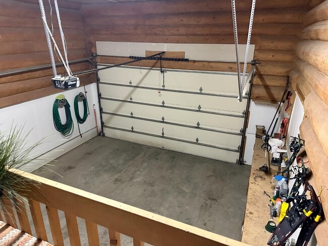 Building Photo - 72 Spruce Dr