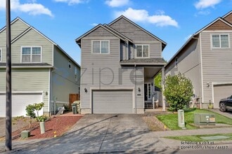 Building Photo - 3963 NW 148th Pl