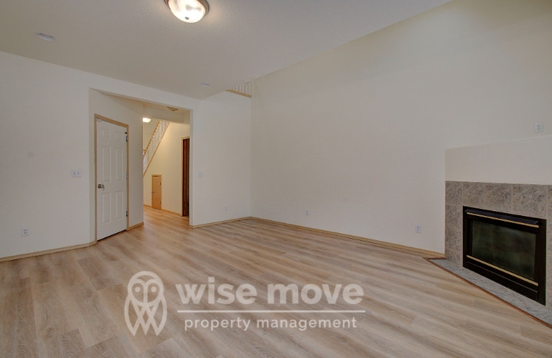 Building Photo - 2119 NE 163rd Ave