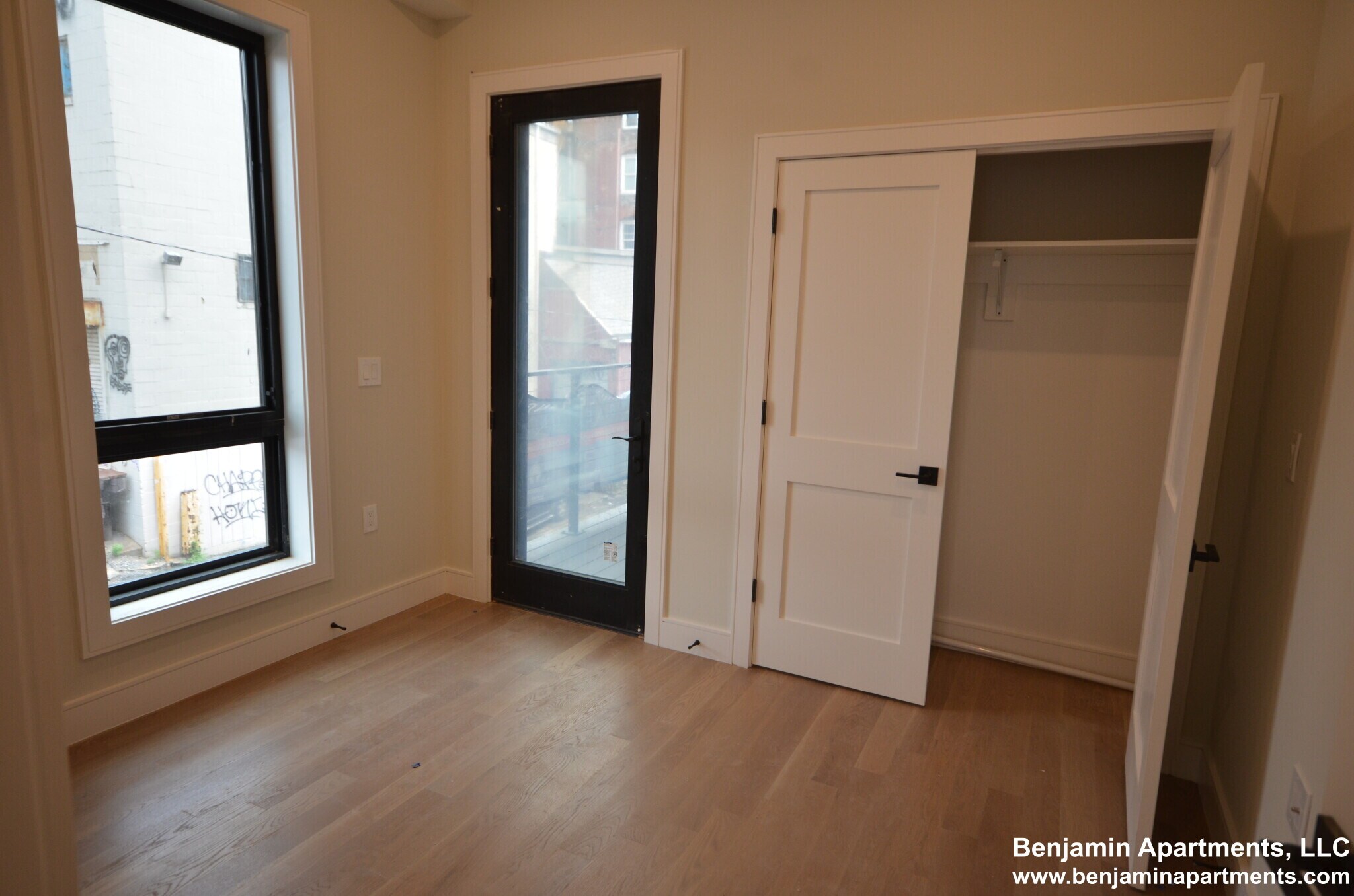 Building Photo - 16-18 Highgate St. Unit 102