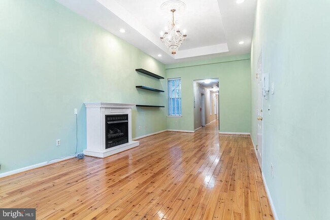 Building Photo - 1523 Green St