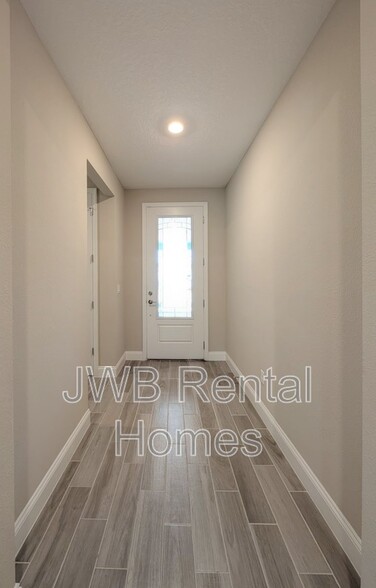 Building Photo - 95 Sadler Ct