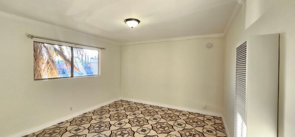 Building Photo - 14075 Foothill Blvd