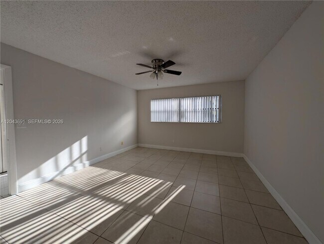 Building Photo - 7502 NW 33rd St
