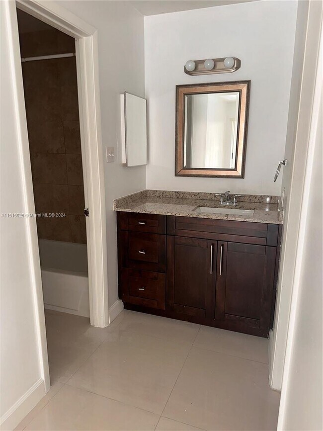 Building Photo - 15320 SW 106th Terrace