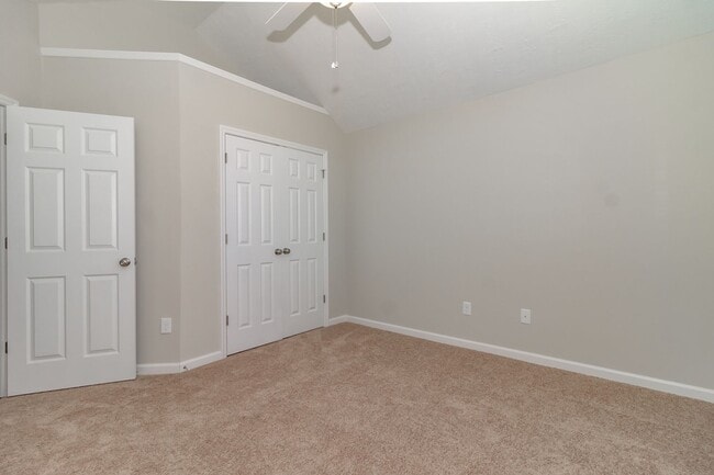 Building Photo - Ranch Near Gate 6