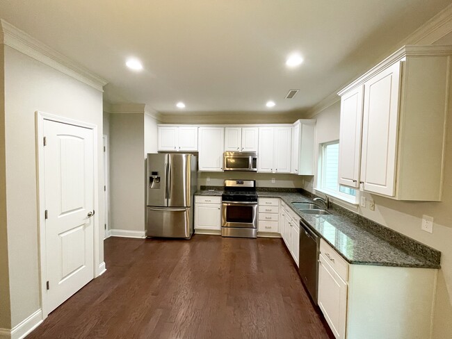 Building Photo - 4905 Sweet Shade Trail