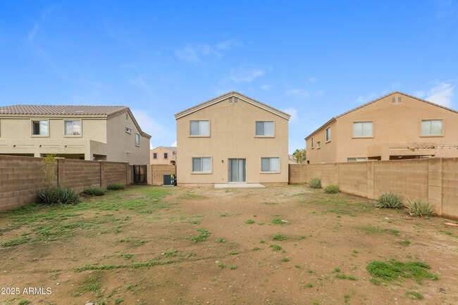 Building Photo - 10937 W Coolidge St