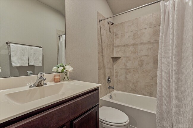 Building Photo - 13959 Leigh Lake Ln