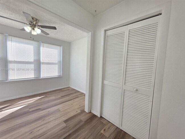 Building Photo - 2303 N Congress Ave